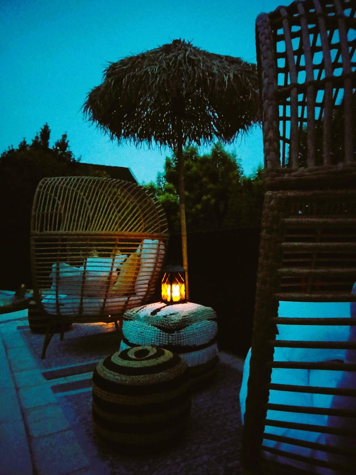 아쟁 콴 라 빌 도트 B&B 외부 사진